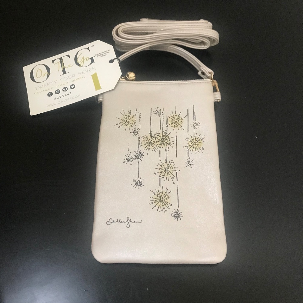 On The Go Ivory Crossbody  Bag . NWT